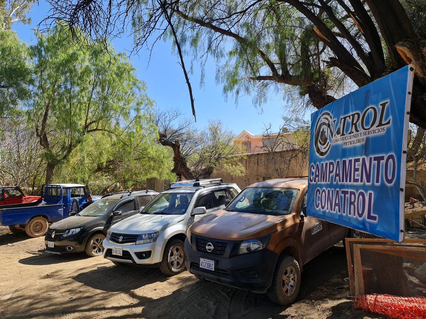 Campamento de operaciones CONATROL en obra industrial
